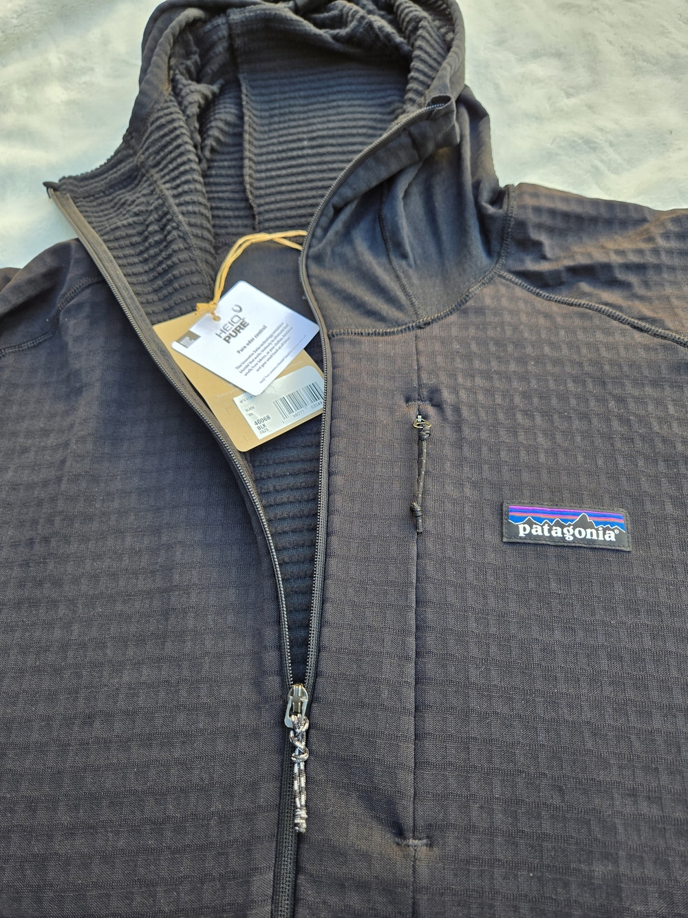 Patagonia Men's Dark Charcoal Lightweight Hooded Shirt Jacket